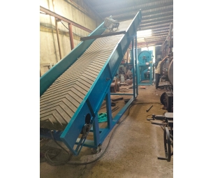 BĂNG TẢI CẤP LIỆU VE CHAI