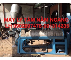Máy ly tâm nằm ngang