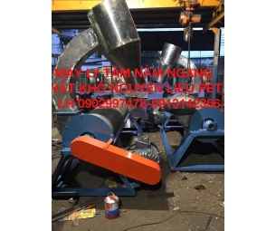 Máy ly tâm nằm ngang vắt khô nguyên liệu PET