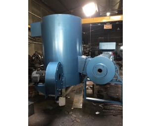 Máy lột nhản chai pet 