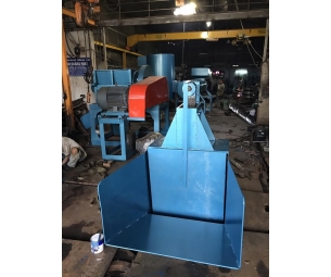 Bộ đè cục dọng bằm chai pet