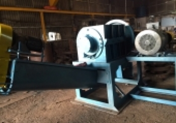 Tìm đến ngay xưởng gia công máy bằm chai pet uy tín tại TP.HCM