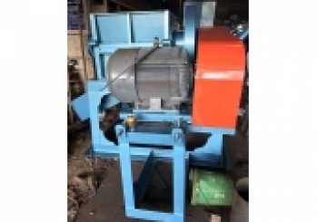 Đơn vị phân phối máy băm nhựa phế liệu chất lượng