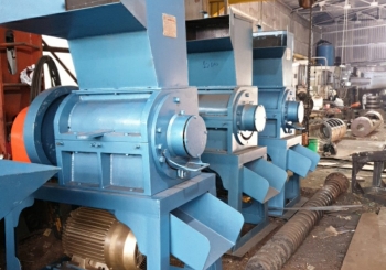 Địa chỉ bán máy tái chế chai nhựa uy tín chất lượng cao