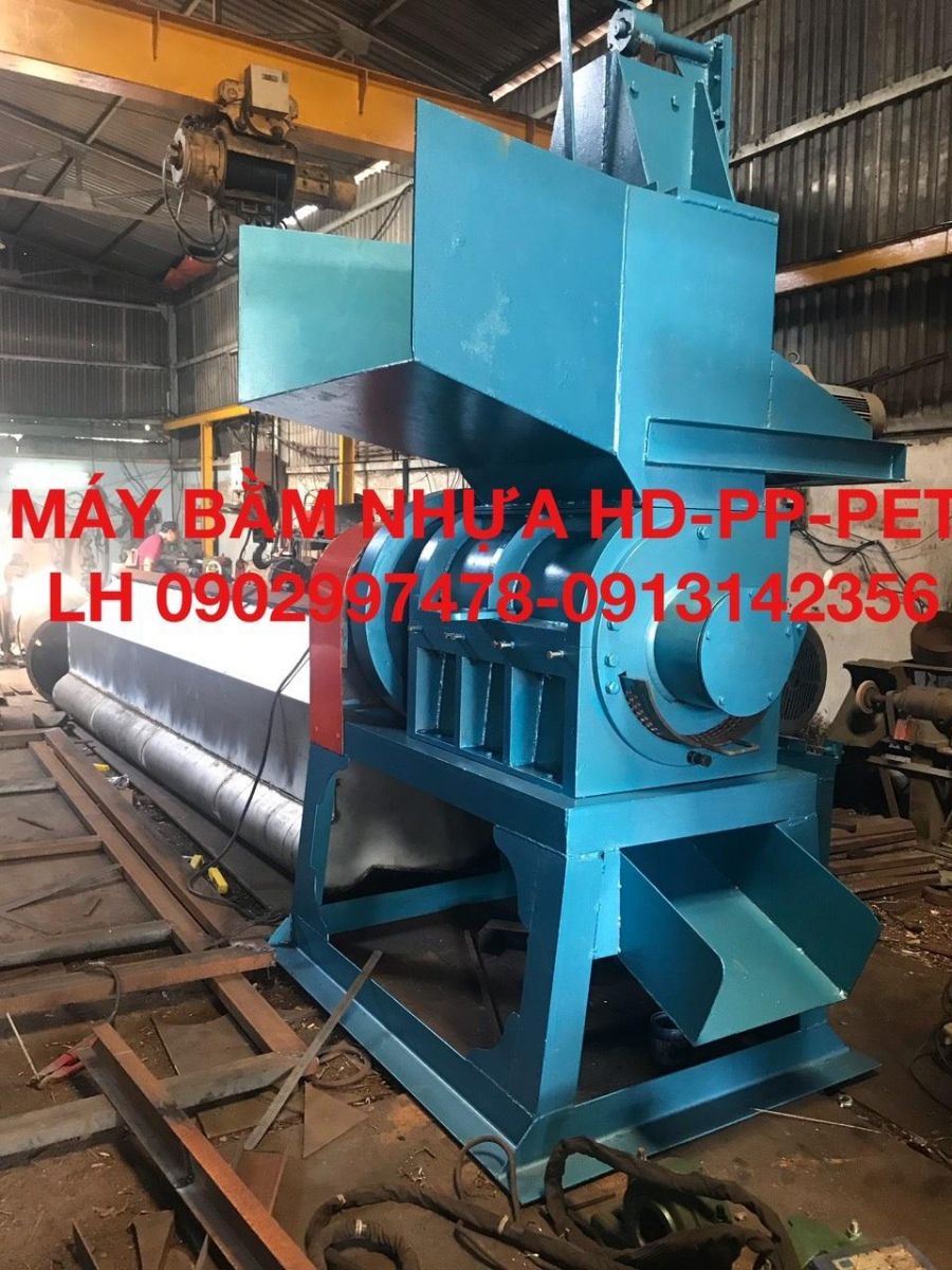 Máy bằm ống nhựa PVC